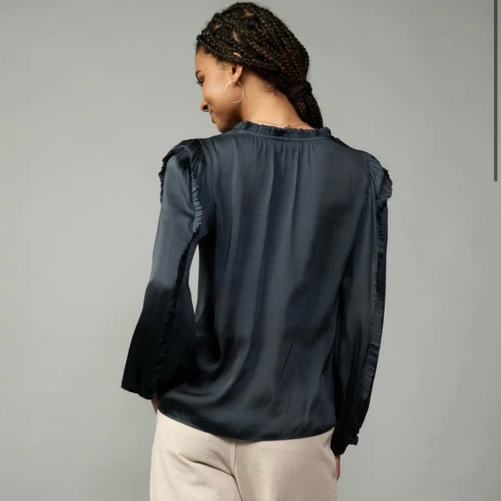 Current Air Ruffle Split Neck Blouse. L. Slate Bl… - image 2